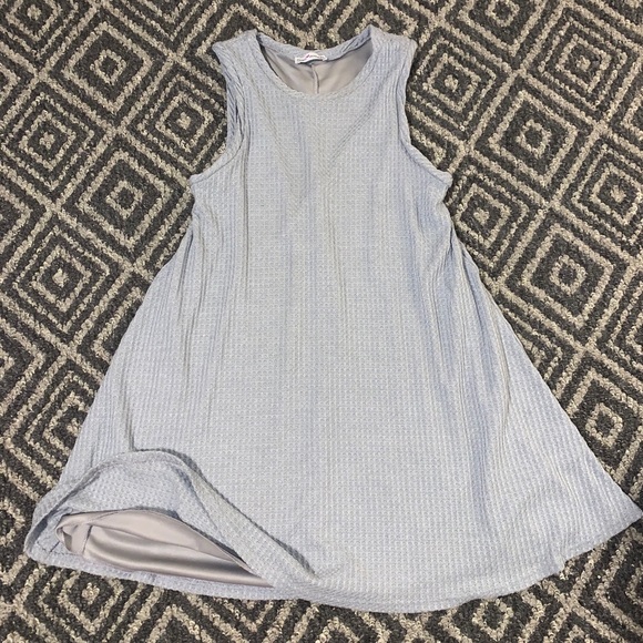Women’s Dainty Hooligan brand dress w/ back detail - Picture 1 of 2